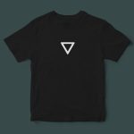 Monos Tee